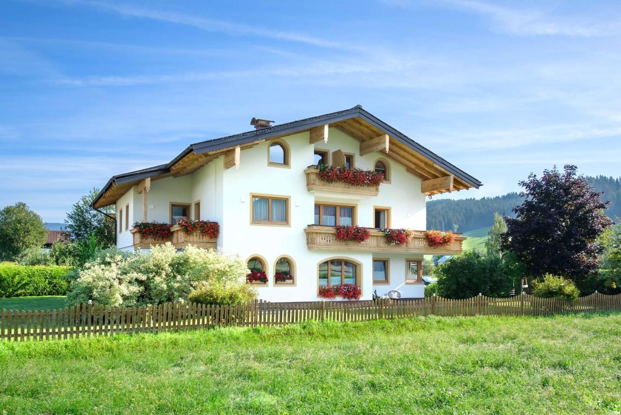 Appartement-Gaestehaus Ursula Flachau Dış mekan fotoğraf