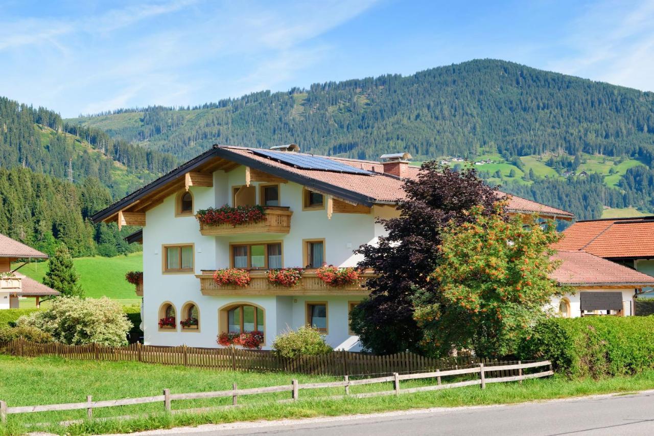 Appartement-Gaestehaus Ursula Flachau Dış mekan fotoğraf